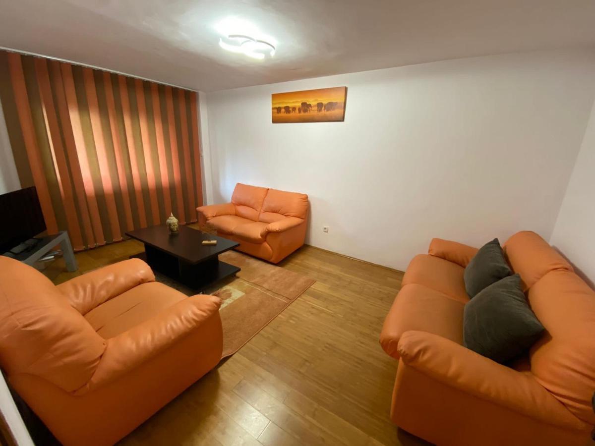 Jad - Familiy 4 Rooms Apartment - Near Forest - Racadau Брашов Екстериор снимка